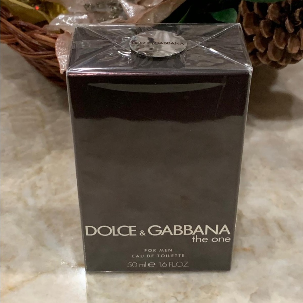 Dolce & Gabbana The One Eau de Toilette 1.6 oz/50 ml. New and Sealed